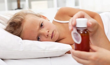 Çocuklarda İshal ve Kusma Belirtileri ve Tedavisi Çocuklarda İshal ve Kusma Belirtileri ve Tedavisi